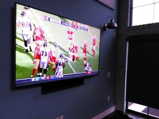 80' Tv installation with sonos sound bar conceal wiring