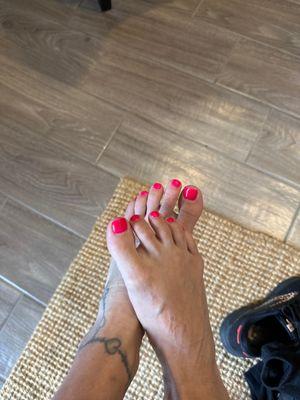 Toes nails