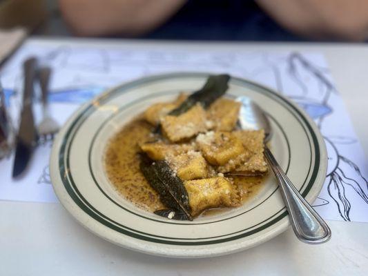 Corn agnolotti, brown butter, sage, parmigiano reggiano