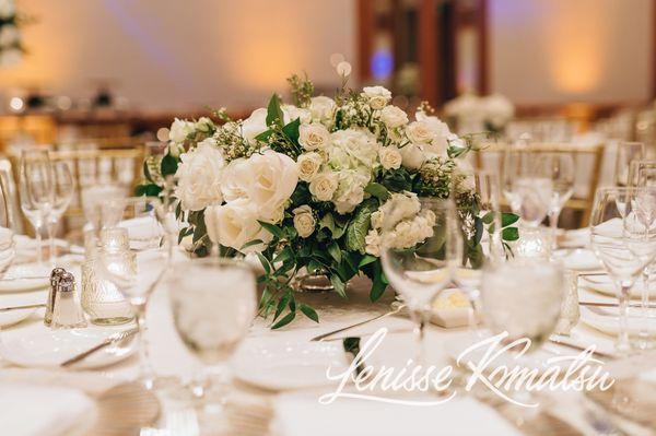 Wedding at Four Seasons Hotel in Brickell. Centerpieces.