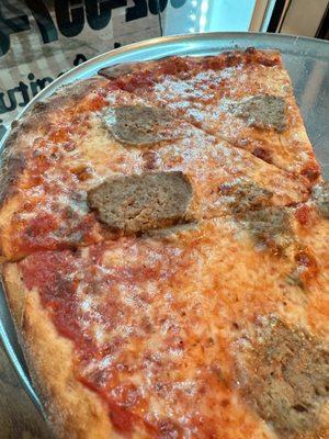 Meatball pizzq