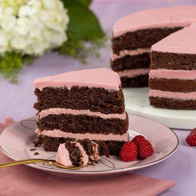 Raspberry Chocolate Chip Layer Cake