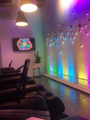 Enjoying the relaxation room before my massage ‍