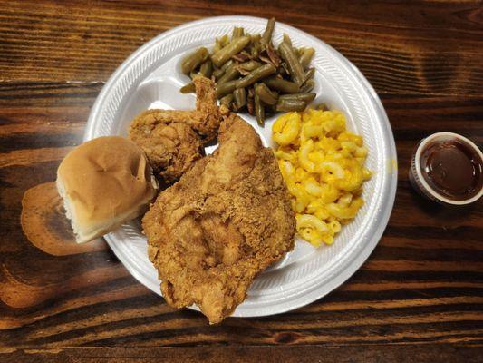 2 piece chicken meal, breast and wing, green beans, mac&cheese