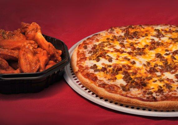 PIZZA / WINGS