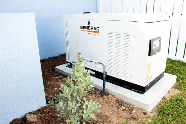 Eau Gallie Electric -  Generac Generators Automatic Backup Power For Large or Custom Homes