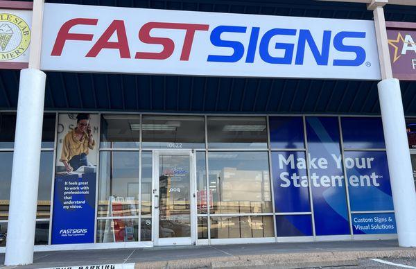 FASTSIGNS