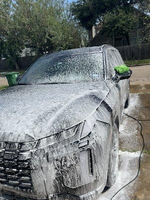 Scratch free hand wash! Foam cannon in action