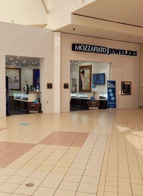 Mozzafiato Jewelers