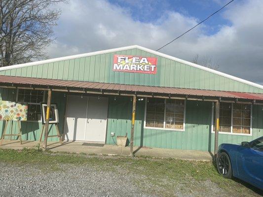 Foothill's Flea Market