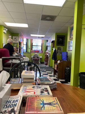 Medinah Barber Shop