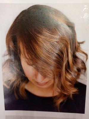 Coppery Highlights with Glossing to lack in color and shine.