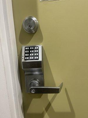 Commercial grade electronic fresh install with fresh deadbolt install for lock out.