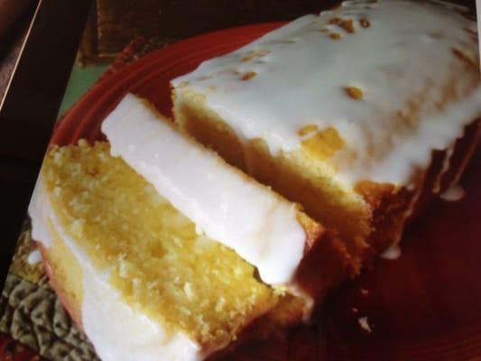 Lemon pound cake