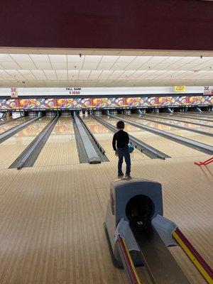 Nice clean bowling alley!