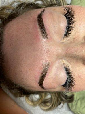 A Beautiful Set of new Brows with microblading technique