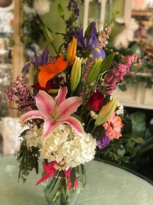 Beautiful arrangement today!