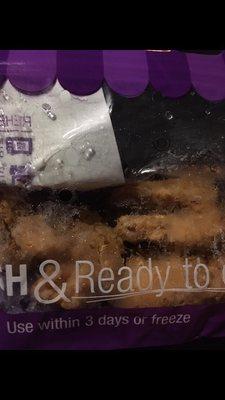 Bought spicy chicken tenders at Red Hook Hannaford on 12/30/21. They were excellent. Very fresh, delicious, flavorful, tasty!