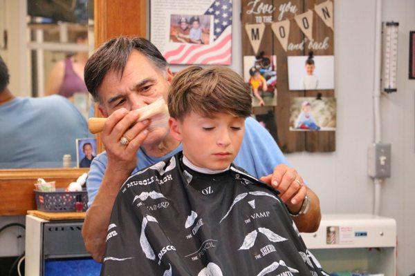 White House Barber Shop