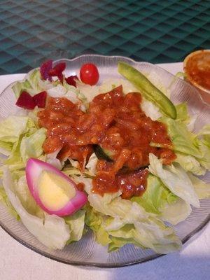 Side salad with house dressing