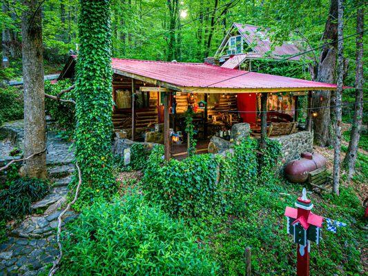 Pet Friendly Cabins in Helen Ga at Bear Creek Lodge and Cabins - LOG CABIN, Sleeps 4, on the River, Walking Distance to town, hist.orig.1928