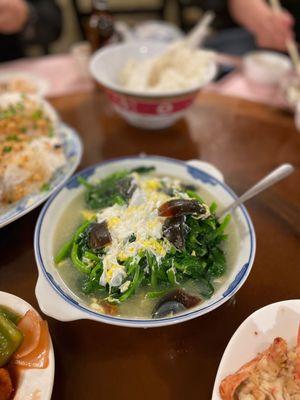 1k egg and egg soup with pea shoots