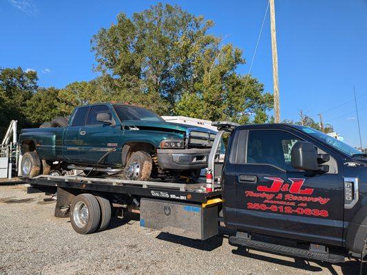 J&L Towing and Recovery