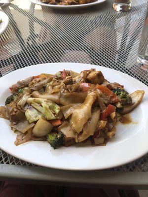 Drunken noodle tofu