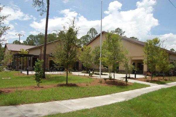 New location Senior Table Tennis ages 50+ Alachua County Senior center 4 tables available 
Tues. & Thurs. 3-5 
5701 NW 34th Blvd Gainesville