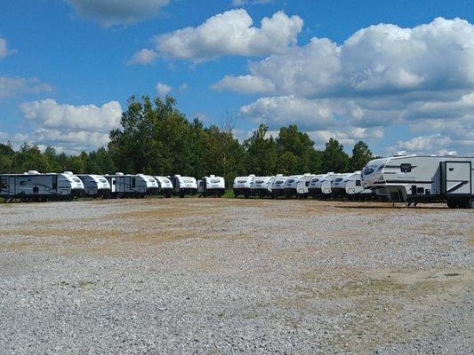 KY RV Sales has  a variety of manufacturers to choose from, including Forest River, Coachmen, Winnebago, Heartland and Keystone.