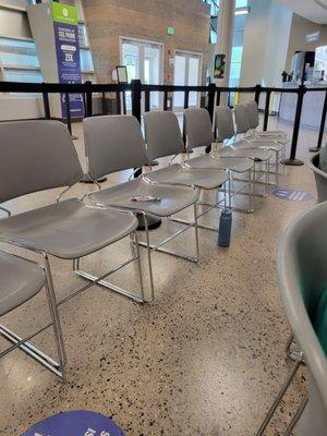 Waiting area near counters (47-36) - 5/6/23