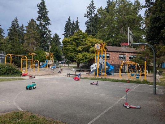 Victory Heights Playground