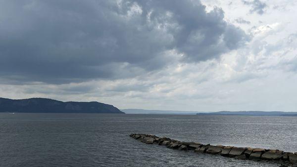 Hudson River view from the trail