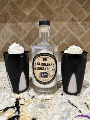 Cookies n Cream milkshakes, made at home.