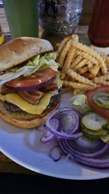 Bacon Cheeseburger with Crinkle Cut Fries