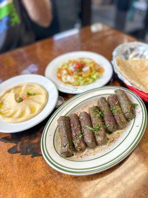 6 Pieces Stuffed Grape Leaves