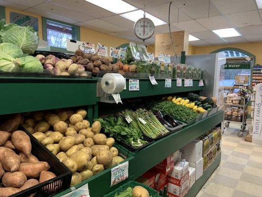 One side of the veggie aisle