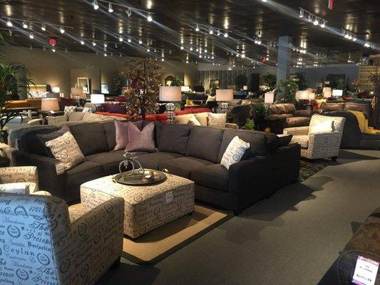 Leon Furniture Glendale Showroom