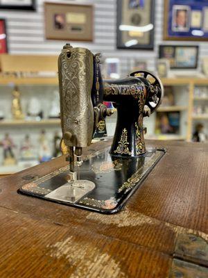 Singer sewing machine