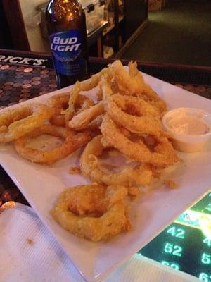 Onion ring are da bomb!