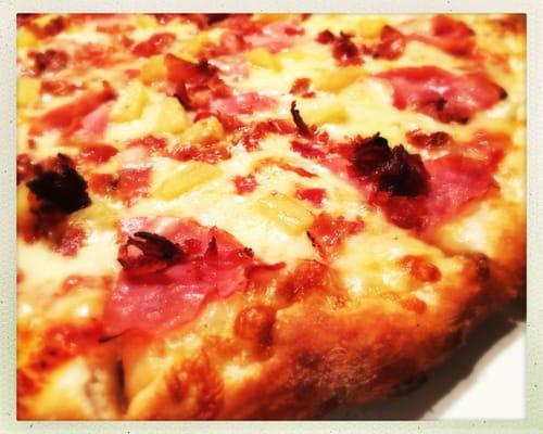 Hawaiian ... I don't even like Hawaiian pizza but this one is to die for