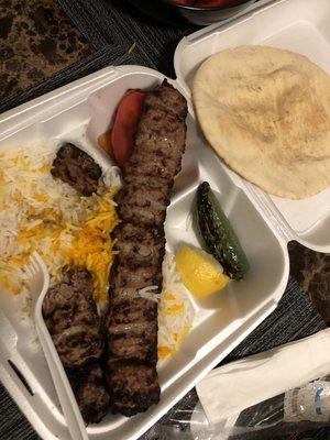 My friend got only two beef kebab, not four...(two chicken kebabs should have been included but were not).