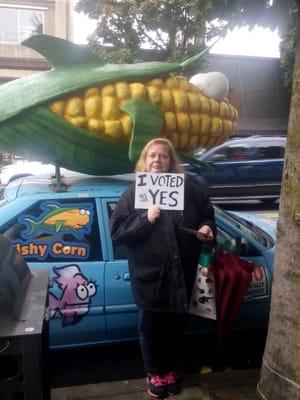 Me and the anti-GMO car in St.Johns