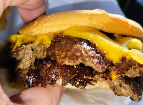 Double Sespe Cart Burger.  Just look at that crust!!