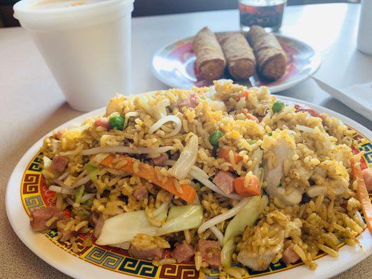 Combination Fried Rice, Egg Roll, & Hot & Sour