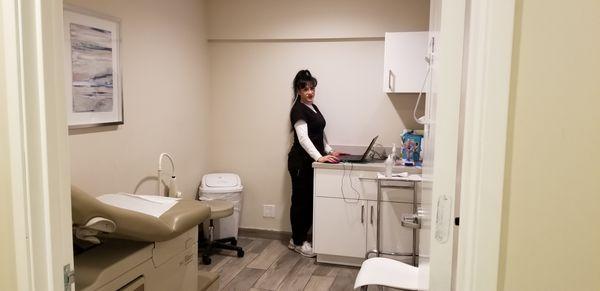 Exam room , Karina