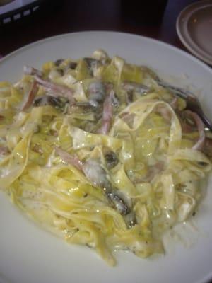 Fettuccine carbonara