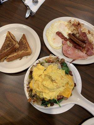 Gypsy Skillet, The Big Breakfast, French Toast Half an order