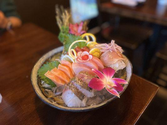 Dinner sashimi combo.