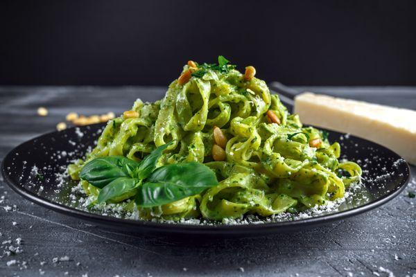 Fettuccine with pesto